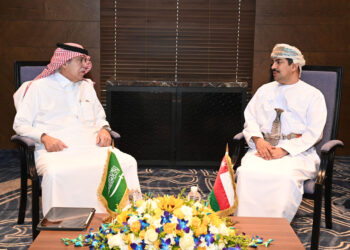 “الحراصي” يبحث آليات التعاون في المجالات الإعلامية مع السعودية