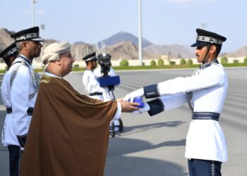 تخريج دفعة جديدة من أفراد شرطة عُمان السلطانية