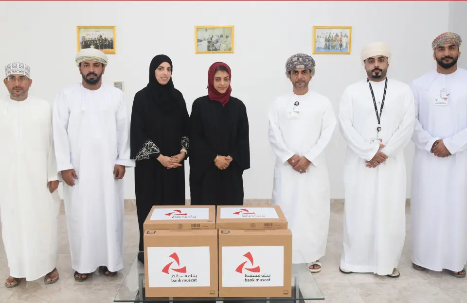 بنك مسقط يعزز شراكته المجتمعية مع اللجنة العمانية لرياضة الصم