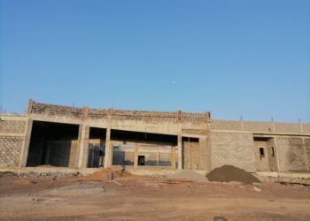 إنجاز 59% من مشروع سوق الأسماك في بهلاء