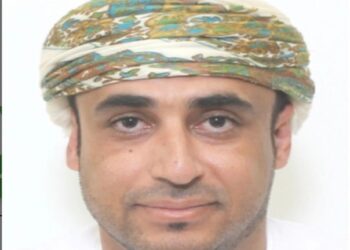كاتب عُماني يتأهل للقائمة القصيرة بمسابقة تأليف النص المسرحي الموجه للكبار