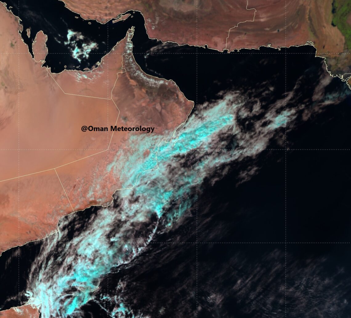 ماذا تكشف آخر الصور الجوية حول حالة الطقس؟