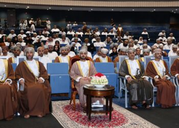 بالصور.. سمو السيد ذي يزن يرعى أعمال مؤتمر عمان للاستدامة البيئية