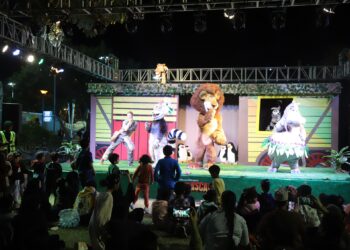 استمرار فعاليات “ليالي مسقط” وسط إقبال كبير من الزائرين