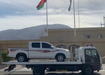 بعد انتشار مقطع فيديو.. استيقاف سائق مركبة خالف أنظمة المرور