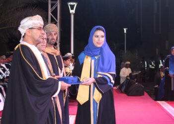 جامعة الشرقية تحتفل بتخريج 1280 من طلبة الدفعة الثامنة