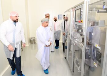 افتتاح مصنع “فيلكس” للصناعات الدوائية بصلالة.. المرحلة الأولى بتكلفة 23 مليون ريال