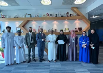بنك مسقط يفوز بجائزتين دوليتين تؤكد تميزه وريادته في مجال تحويل الأموال بالدولار الأمريكي 