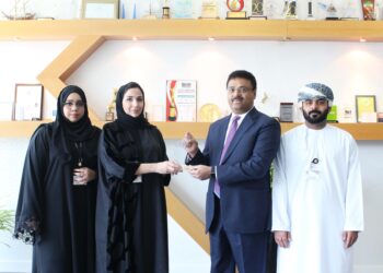 بنك مسقط يفوز بجائزة أفضل مؤسسة في مجال علاقات المستثمرين