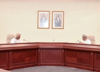 لجنة مشتركة بين “التربية والتعليم” وجامعة السلطان قابوس لتجويد العمل التربوي