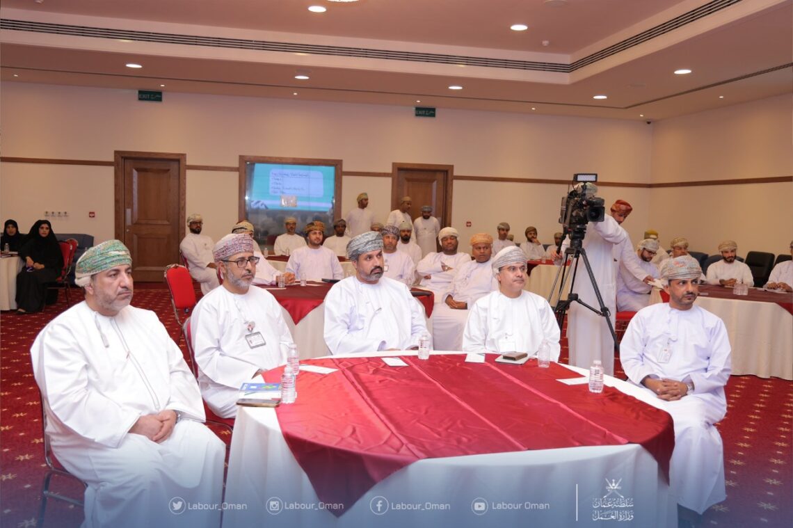 “العمل” تطلق منظومة الإجادة المؤسسية بجميع الهيئات التابعة لها