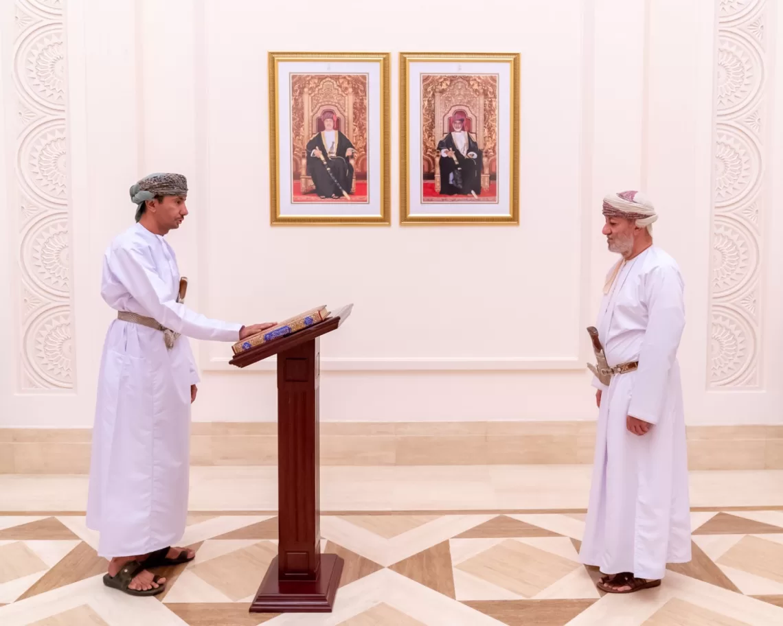 6 كتّاب بالعدل يؤدون اليمين القانونية