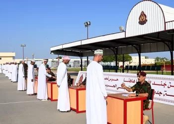الحرس السُّلطاني العُماني يستقبل دفعة جديدة من المواطنين والمواطنات