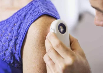 باستخدام الضوء.. الاقتراب من ابتكار علاجات جديدة للسرطان