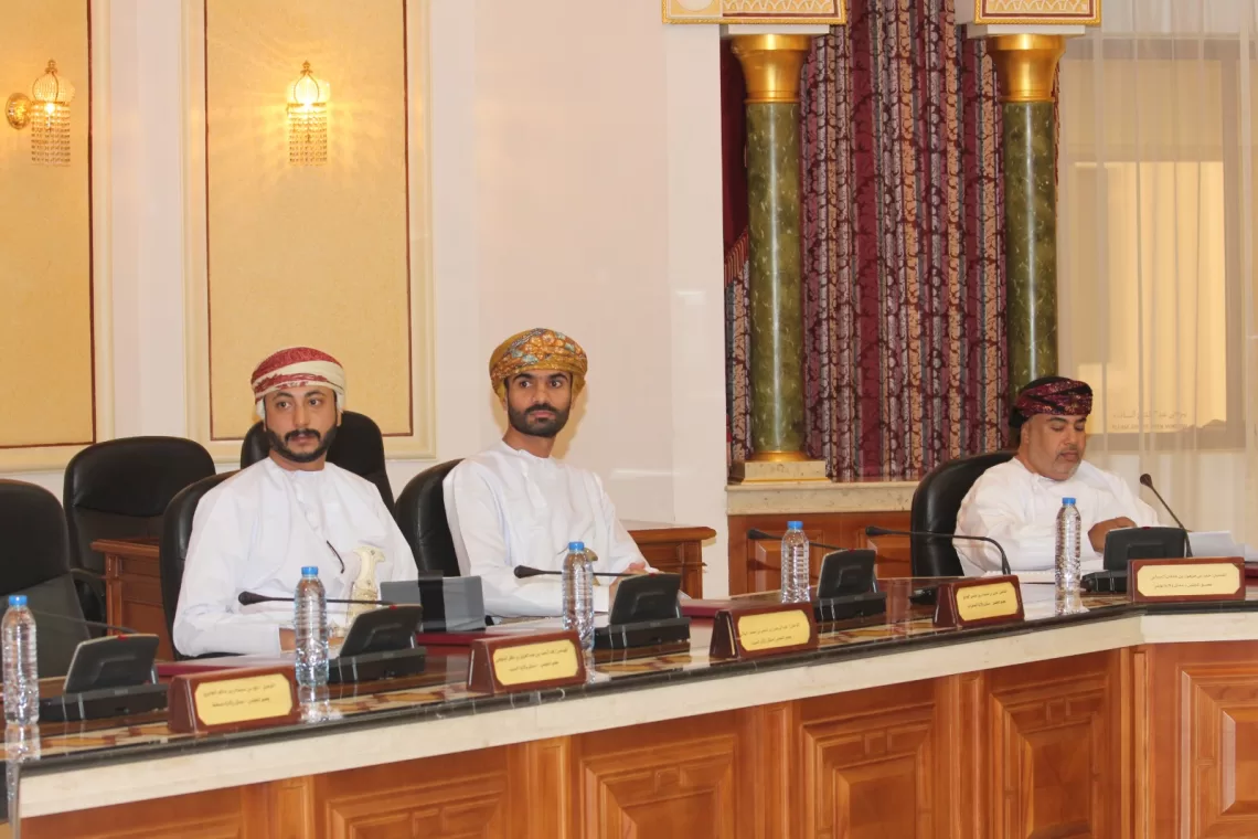بلدي مسقط يستعرض برامج عمل اللجان الدائمة 2023