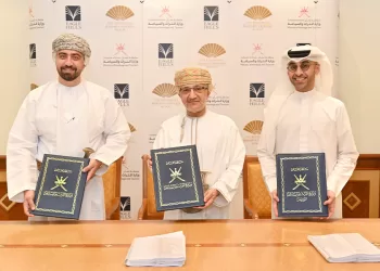 توقيع اتفاقية لتطوير مشروع سياحي سكني بشاطئ القرم