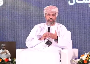 وزير العمل يتحدث عن إطلاق منصات إلكترونية ضمن جهود “توطين الوظائف”