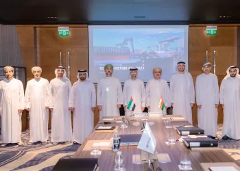 مجلس إدارة “عُمان والاتحاد للقطارات” يطلع على سير العمل في مشروع شبكة السكك الحديدية العُمانية الإماراتية