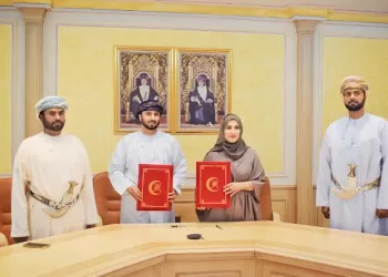 اتفاقية بين “الصحة” و”البركة للخدمات النفطية” لتوفير سيارة إسعاف لـ”مستشفى شليم”