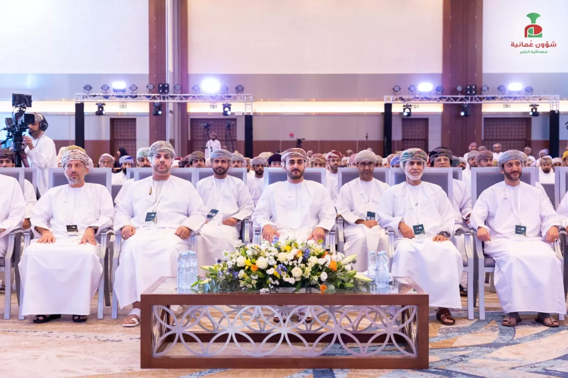بالصور.. السيد ذي يزن يفتتح ملتقى “معا نتقدم”