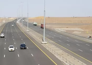 إصدار “أمر مباشرة تنفيذ” لمشروع وصلات طرق منطقة خزائن الاقتصادية