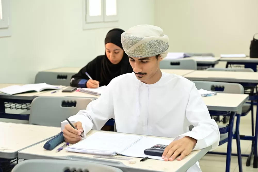 سلطنة عُمان تحتفل باليوم العربي لحقوق الإنسان.. غدا