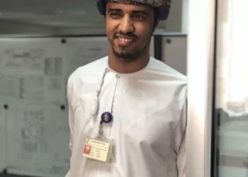 محمد الحراصي يكتب: القراءة.. ما هي؟