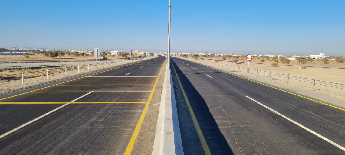 تنبيه لمرتادي طريق الباطنة العام