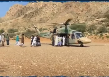بالفيديو.. طيران الشرطة ينفذ عملية إجلاء لـ25 مواطنا