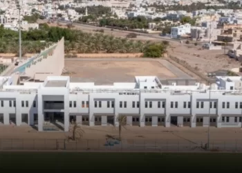 إنجاز 80 % من مشروع المبنى الفني وسكن اللاعبين باستاد السيب
