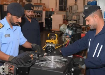 مهندس بالبحرية السلطانية يحصل على براءة اختراع لجهاز “التكييف الفراغي”