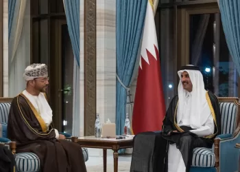 تحيات جلالة السلطان إلى أمير قطر نقلها وزير الخارجية