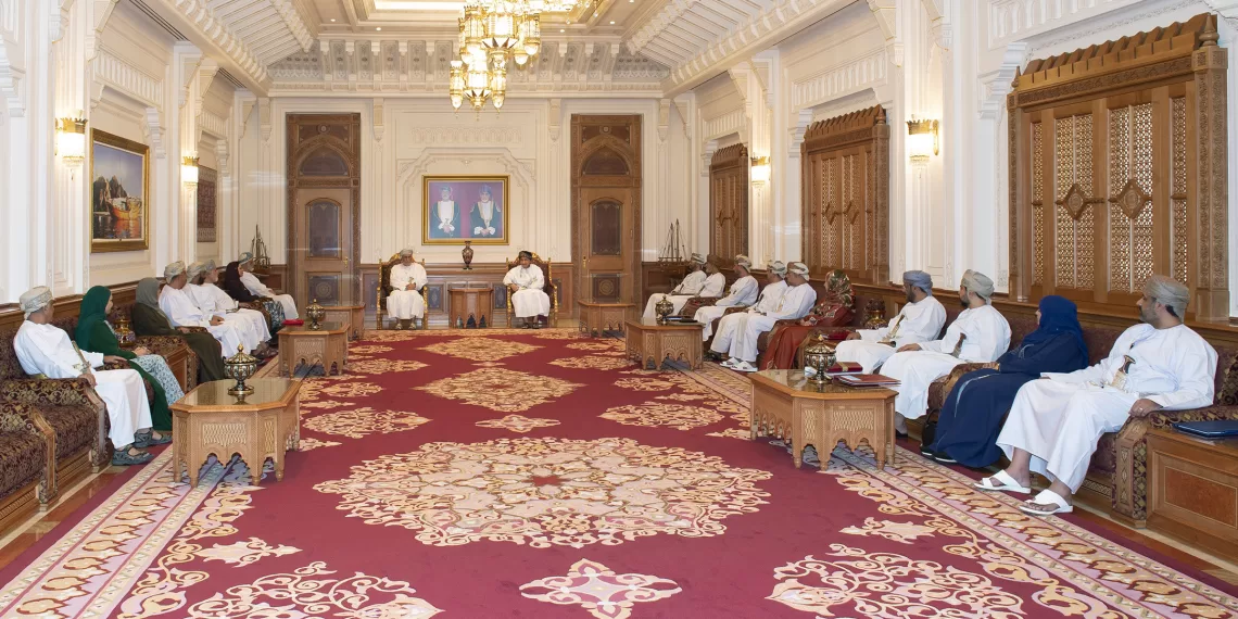 عاجل.. السيد فهد يستقبل رئيس وأعضاء مكتب “الدولة”