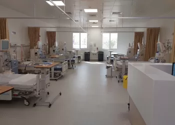 تشغيل وحد طب الكلى في ولاية بهلاء