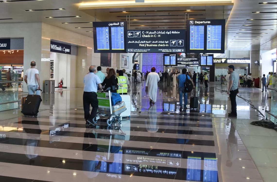 نمو عدد الرحلات الدولية عبر مطارات “مسقط وصلالة وصحار” بنسبة 112.4%