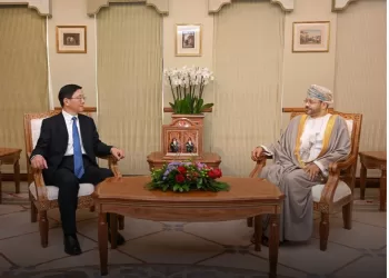 السيد وزير الخارجية يبحث مجالات التعاون مع وفد صيني