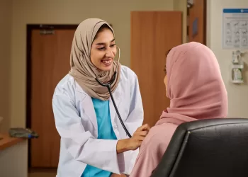 بنك مسقط وشركة متلايف الأمريكية يطلقان خططاً تأمينية ضد الأمراض المستعصية 