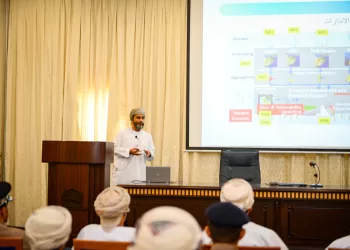 استعراض تجربة خدمة بث الإنذار المبكر في مسقط