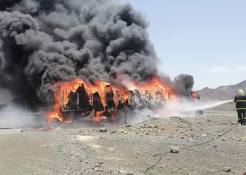 نشوب حريق في قاطرة ومقطورة بـ”سمائل”