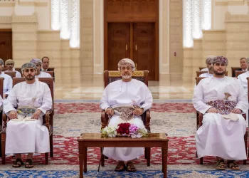 بالصور.. جلالة السلطان يتفضل برعاية حفل تدشين مدينة السلطان هيثم