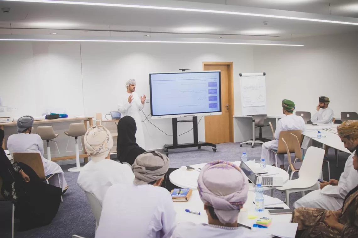 “وحدة تنفيذ رؤية عُمان 2040” تنظم ورشة لتطوير  جودة الخدمات الحكومية