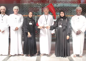 بنك مسقط يحصد جائزة أفضل بنك في تقديم الخدمات والتسهيلات المصرفية للأفراد
