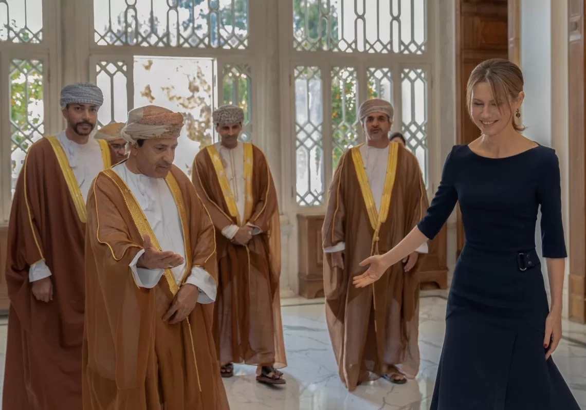 لاستعراض التجربة العمانية.. أسماء الأسد تستقبل رئيس هيئة الوثائق والمحفوظات