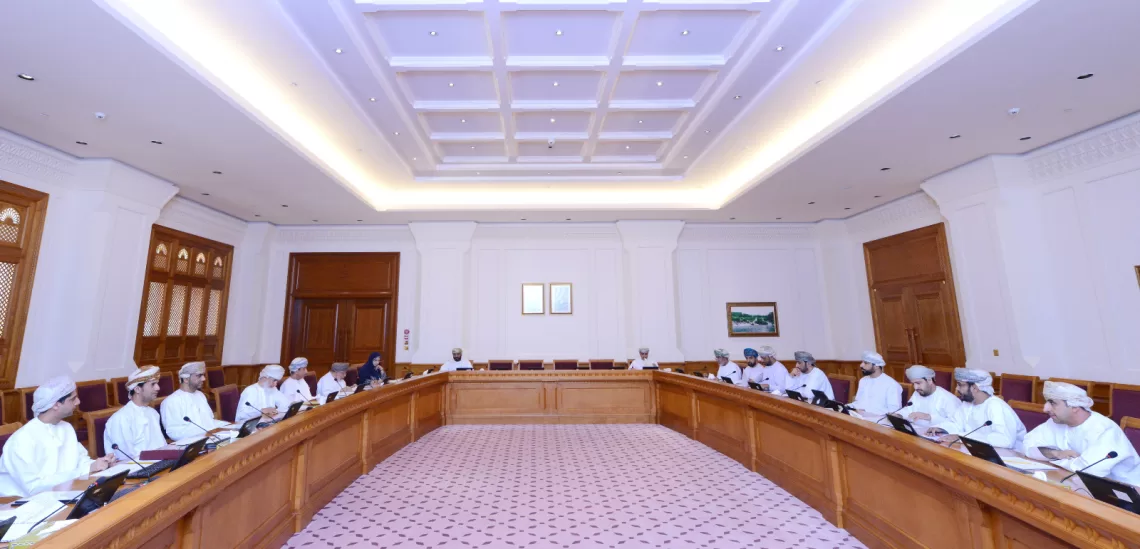اللجنة المشتركة من “الشورى” و”الدولة” تناقش المواد محل الاختلاف بمشروع “قانون البصمات الحيوية”