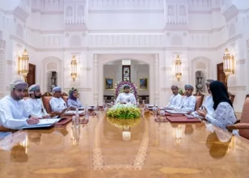 السيد بلعرب بن هيثم يترأس الاجتماع الثاني للجنة الإشرافية لبرنامج الشركات الناشئة العمانية الواعدة