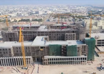 يفتتح عدد منها هذا العام.. تنفيذ 11 مستشفى جديدا لتعزيز الرعاية الصحية بالمحافظات
