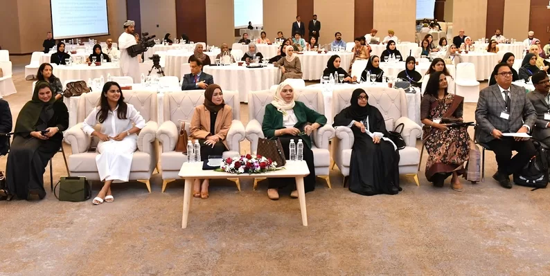 مناقشات وأوراق عمل ضمن فعاليات “المؤتمر العلمي للأطفال الخدج وحديثي الولادة”