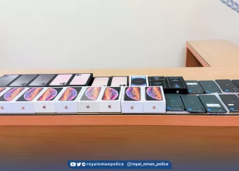 ضبط شخص بتهمة سرقة هواتف نقالة ثمينة في مسندم