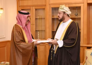 جلالة السلطان يتلقى رسالة خطية من الملك سلمان