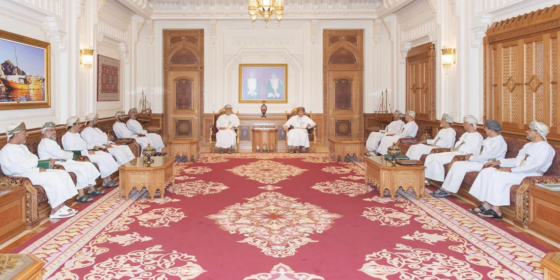 سمو السيد فهد بن محمود يستقبل رئيس “الشورى” وعددا من الأعضاء